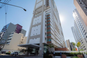 2 Quartos com Garagem e vista Incrível no Batel, até 10 hóspedes.